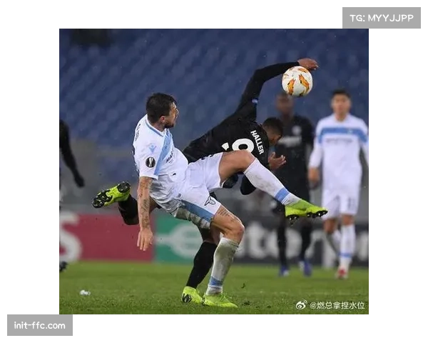 都灵队内爆发流感，三名主力缺席对阵拉齐奥的赛前合练